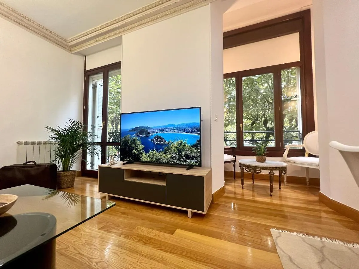 Apartamento Apartamento Céntrico en Avenida de la Libertad, a 400m playa de La Concha San Sebastián España